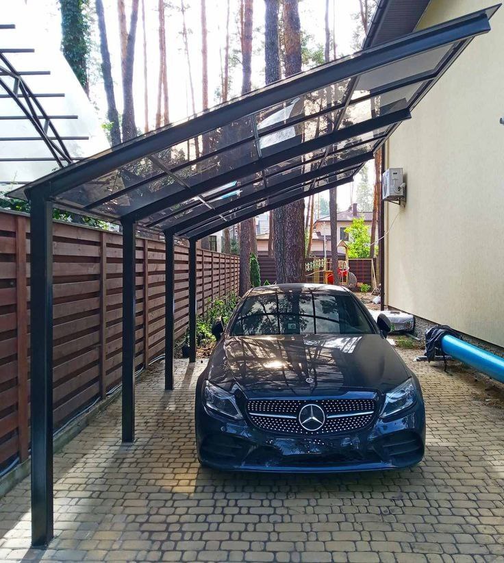 Автонавіс з полікарбонату